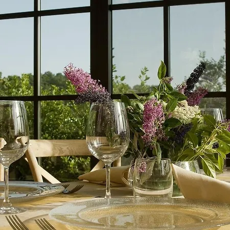Hotel Borgo Tavola Dei Cavalieri 3*